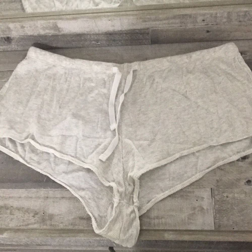 Bundle items - Picture 4 of 6